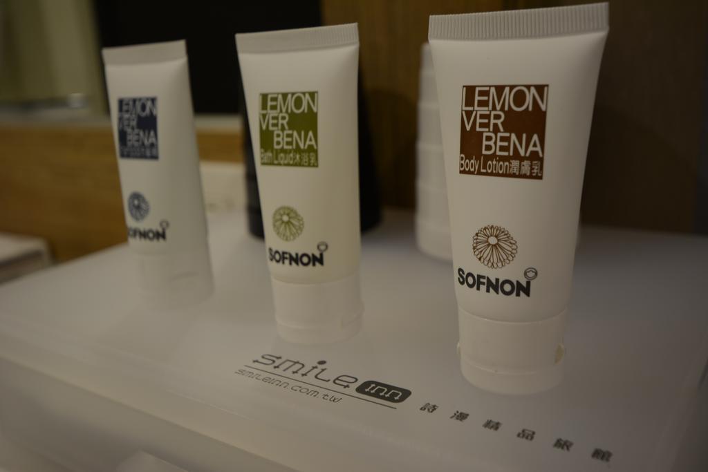 Smile Inn - Taipei Main Station Δωμάτιο φωτογραφία