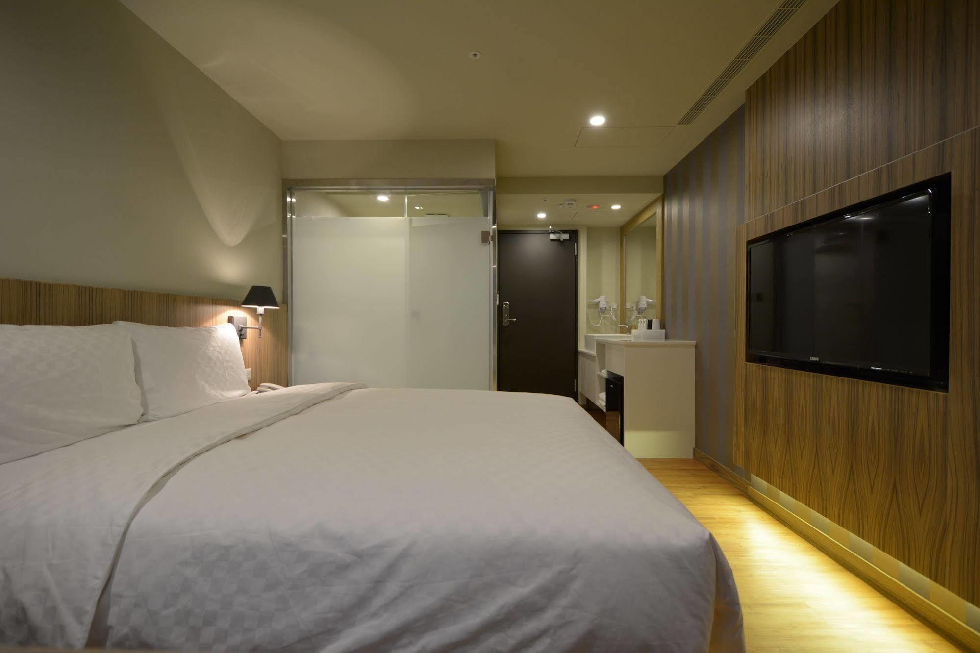 Smile Inn - Taipei Main Station Εξωτερικό φωτογραφία