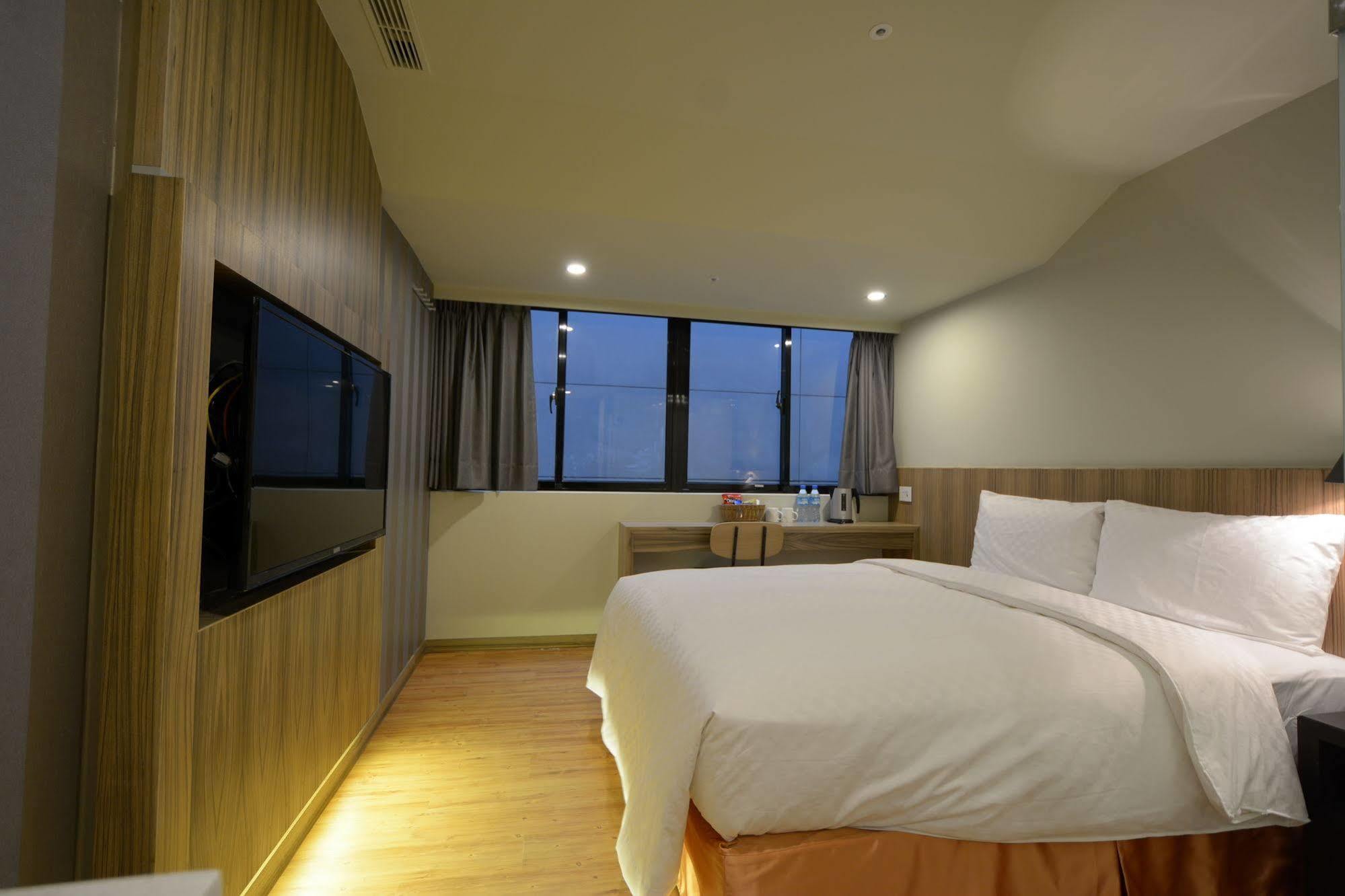 Smile Inn - Taipei Main Station Εξωτερικό φωτογραφία